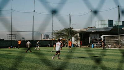ملخصمباراةريالمدريدوالأهليالمصريعرضاستعراضيمنالملوكالبيض